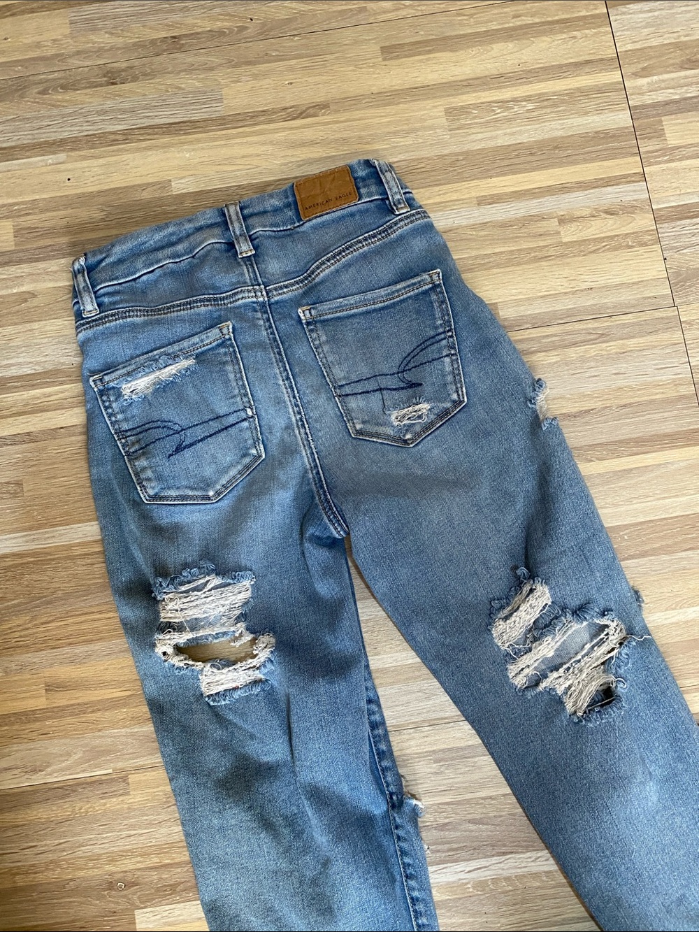 AMERICAN EAGLE Curvy High Rise DISTRESSED jeggings size women’s 000 short - Picture 6 of 10